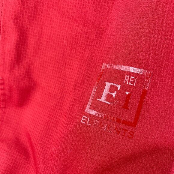 ~ REI Mens XXL E1 Elements Rain Jacket Hooded Shell Light Resistant Zips Adjusts - Picture 9 of 16